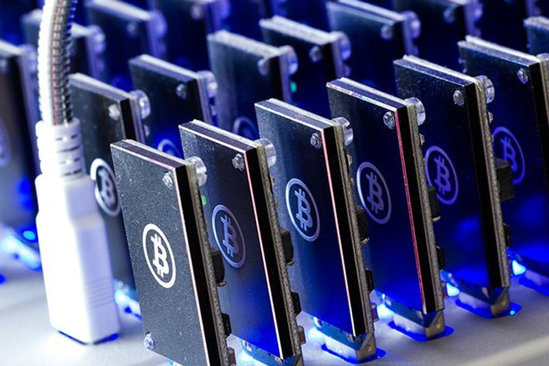 معرفی دستگاه ماینر بیت کوین